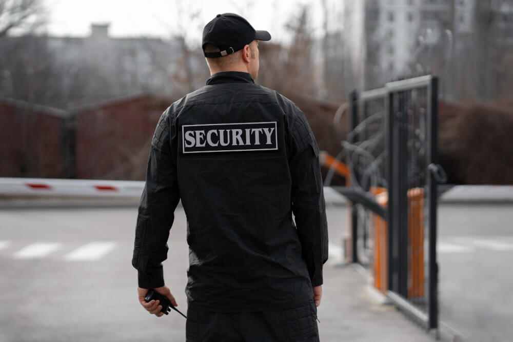 Should You Hire In-House Security or Outsource to a Security Company in Bangladesh?